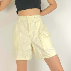 Croft & Barrow Women's Cream and Yellow Shorts